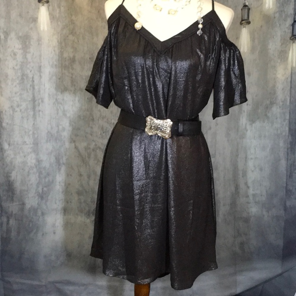 NWT Be GIRLS NITE READY! Great Cold Shoulder Dress